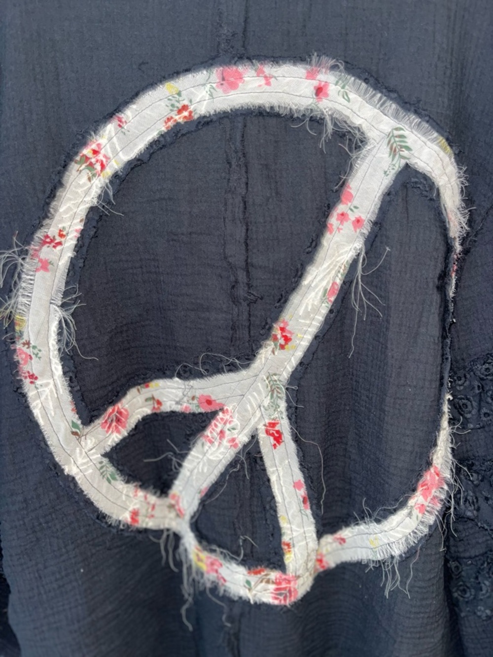 ☮️ gorgeous POL size Small mixed--media embellished ☮️ boutique, brand cardigan - Picture 7 of 9